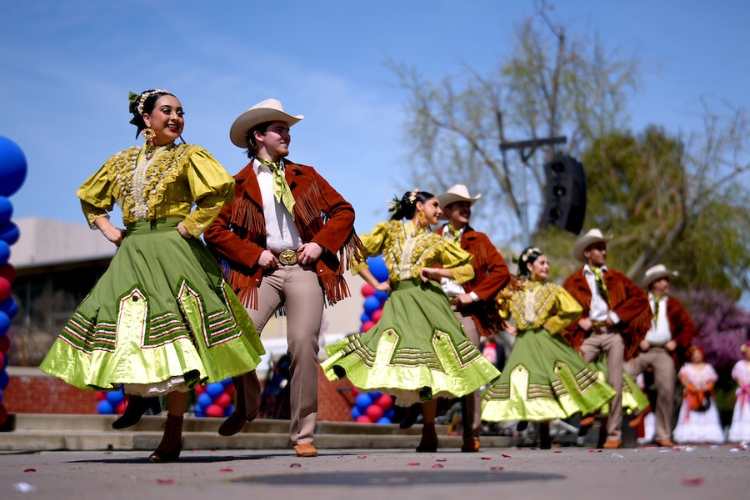 student dancers